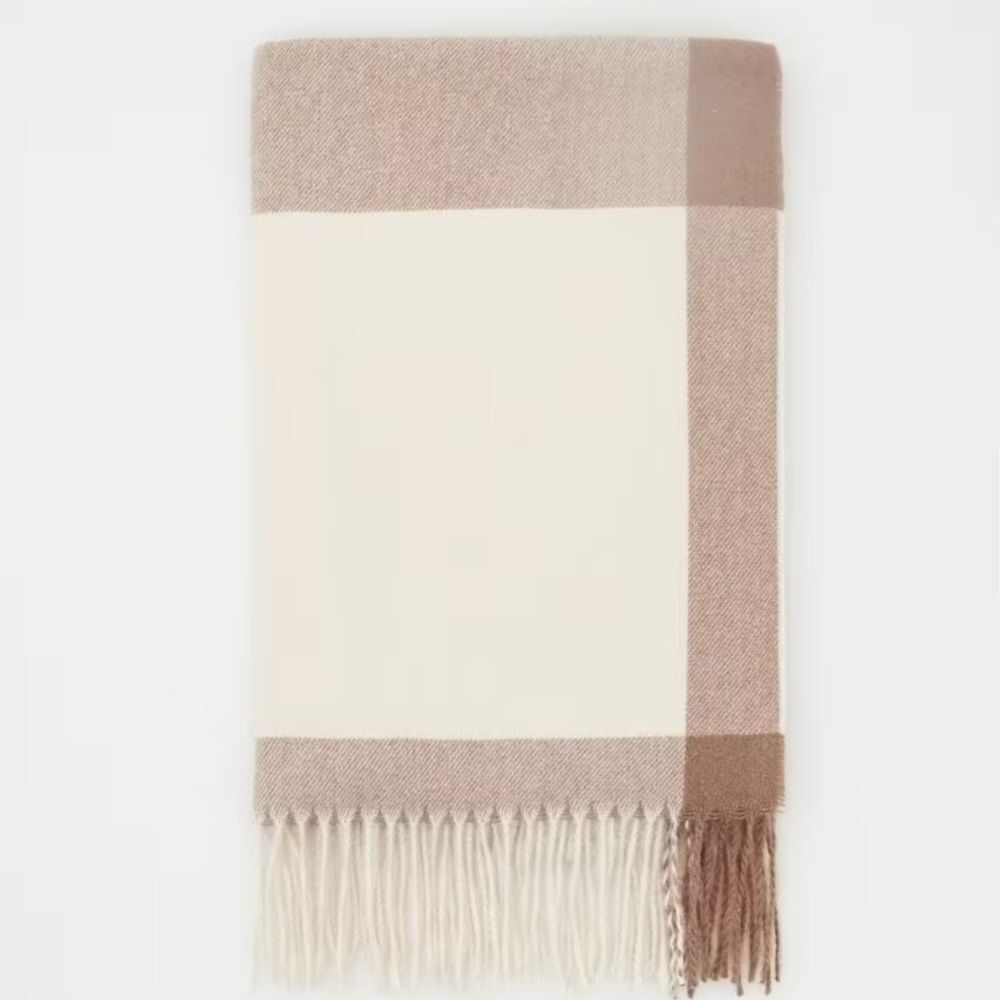 Check scarf - Picture 2 of 4